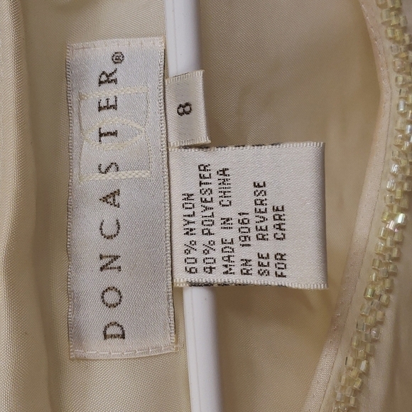 Doncaster women's vintage beaded top size 8 - Picture 2 of 9